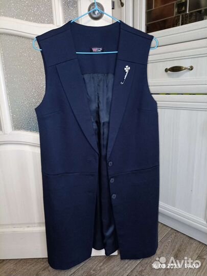 Жилетка для девочки школьная