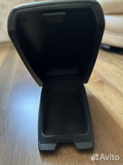 Подлокотник audi c6 a7