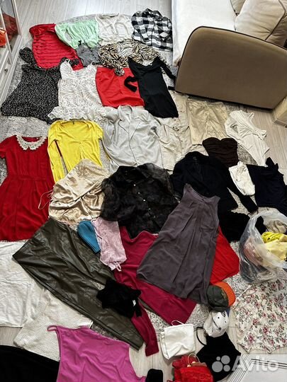 Вещи женские пакетом h&m stradivarius benetton