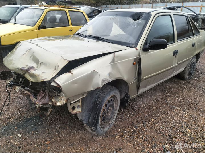 Дэу Нексия 2 1.5 v 8 в разборе запчасти