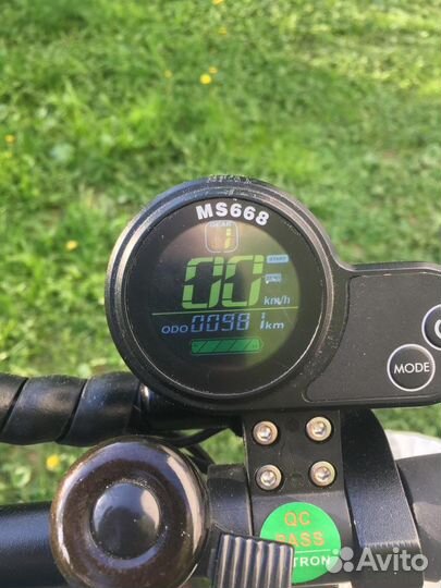 Самокат взрослый электрический бу