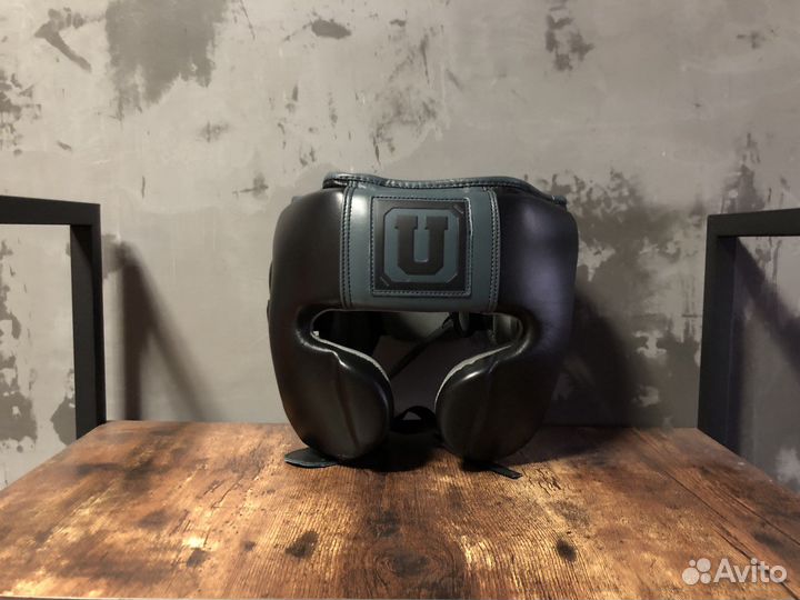 Шлем для бокса