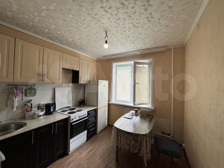 2-к. квартира, 52,9 м², 1/3 эт.