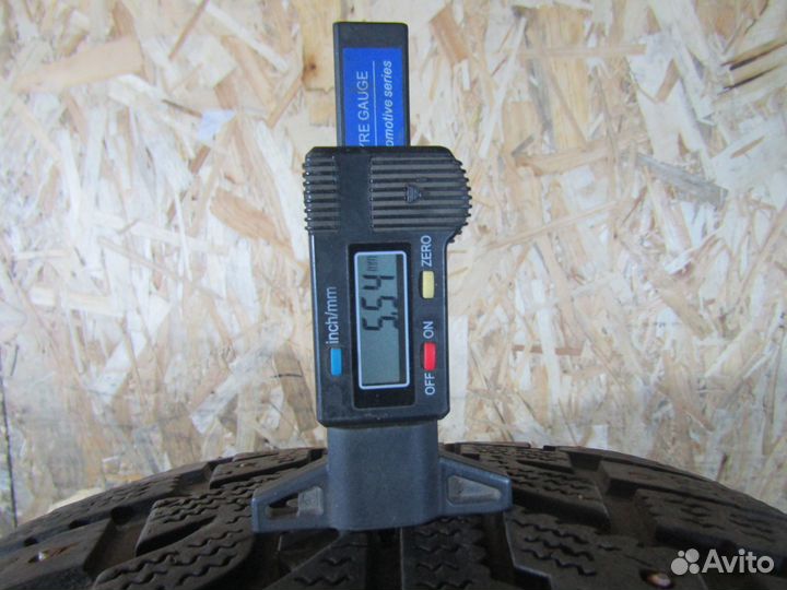 Kumho I'Zen RV Stud KC16 265/65 R17