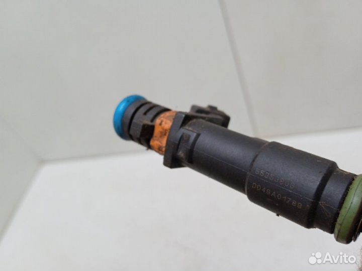 Форсунка топливная Chevrolet Orlando 1.8 2013