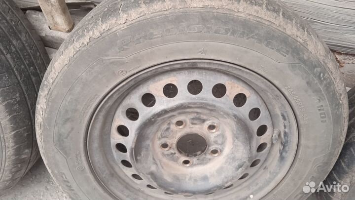 Aeolus PrecisionAce AH01 205/65 R15