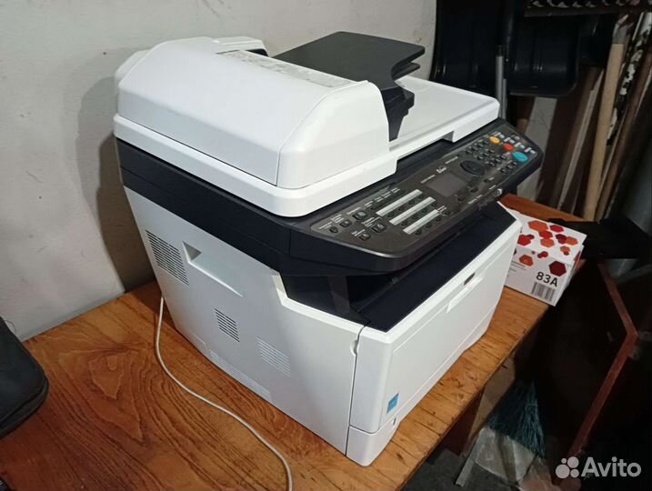Мфу принтер Kyocera M2030dn б/у