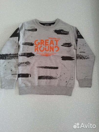 Джемпер на мальчика новый