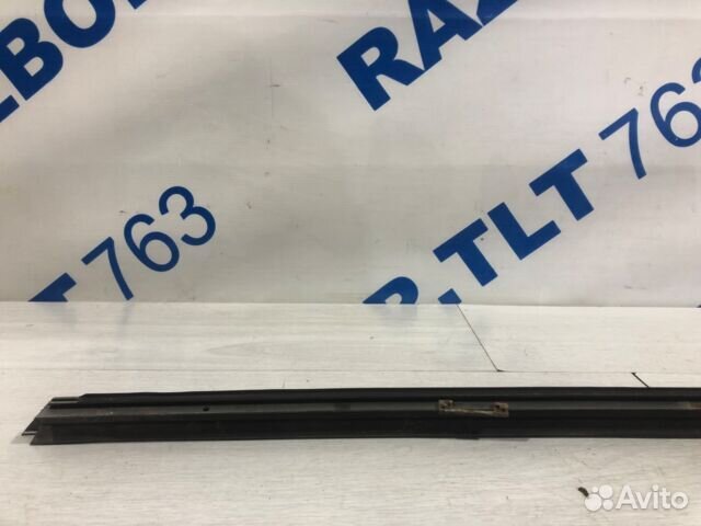 Молдинг лобового стекла левый BMW X3 e83 2.5 ат