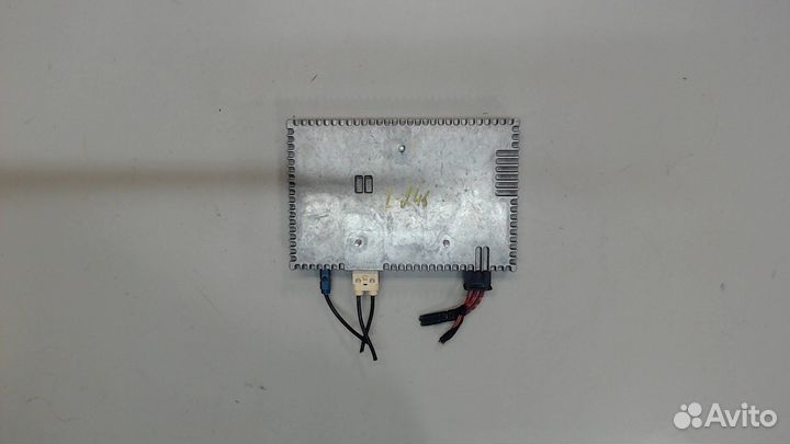 Блок управления радиоприемником Mercedes ML W164