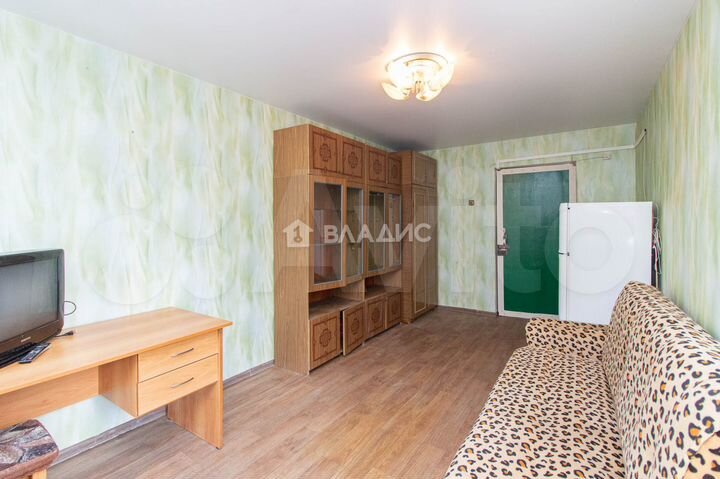 Комната 16 м² в 5-к., 3/6 эт.