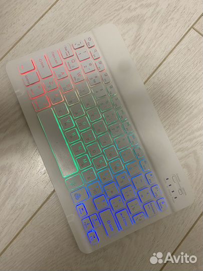 Беспроводная клавиатура