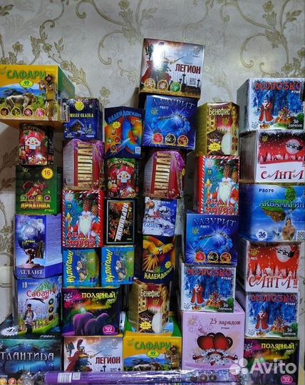 Салюты и фейерверки