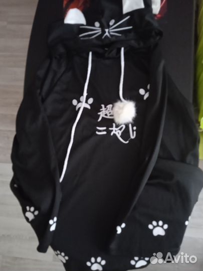 Милая кофта с котиком