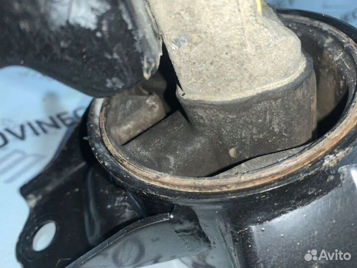 Подушка двигателя левая Kia Ceed 1 ED