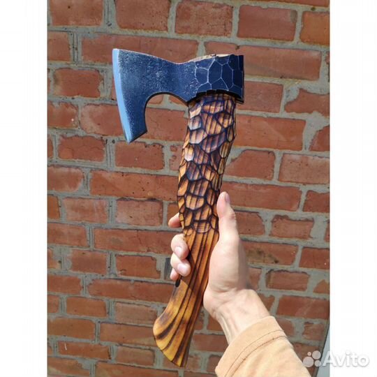 Ручная работа топоры