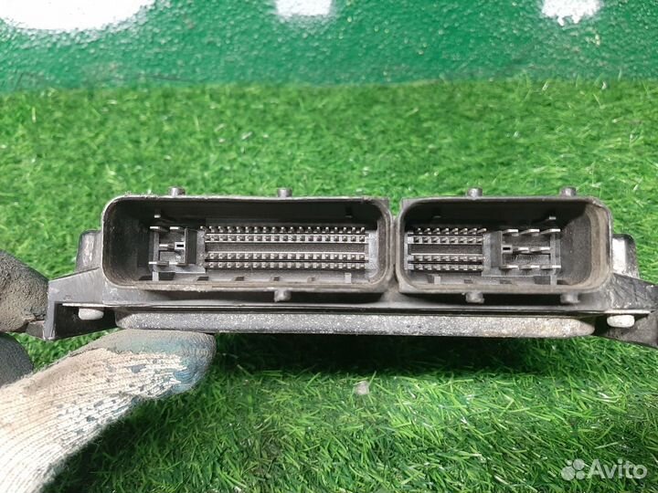 Блок управления двигателем Nissan Navara 2 D40