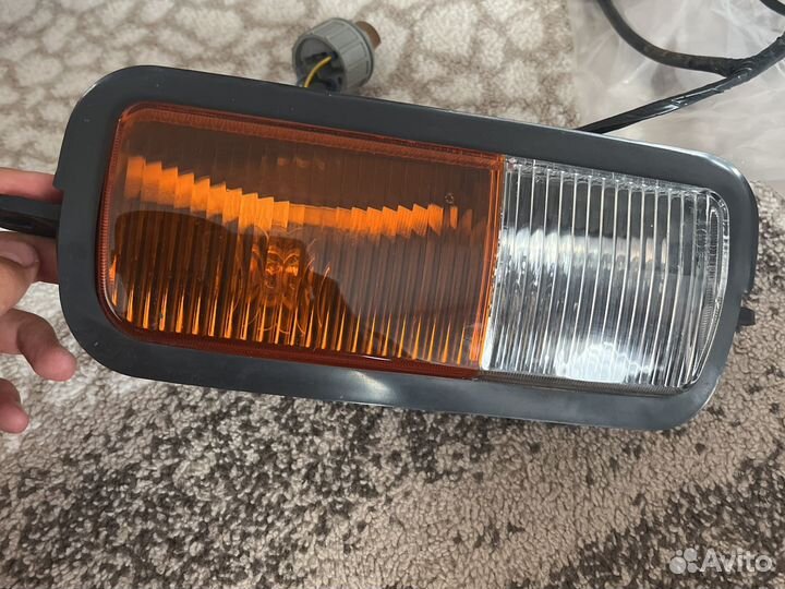 Передняя фара на LADA Нива