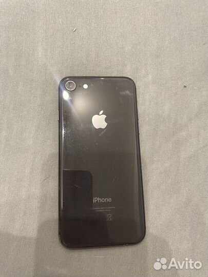 iPhone 8, 64 ГБ