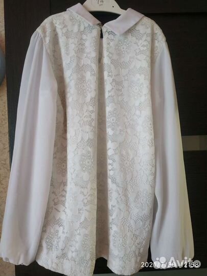 Блузка на девочку 9-11 лет в хорошем состоянии