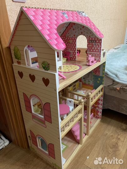 Домик кукольный
