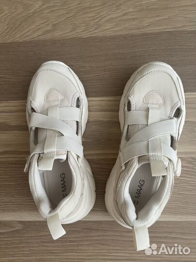 Кроссовки детские Maaag 33р, кремовые