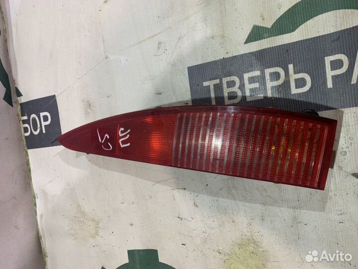 Задний фонарь правый Citroen C5 2001-2008