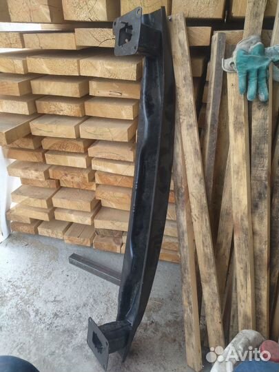 Усилитель заднего бампера volkswagen Tiguan