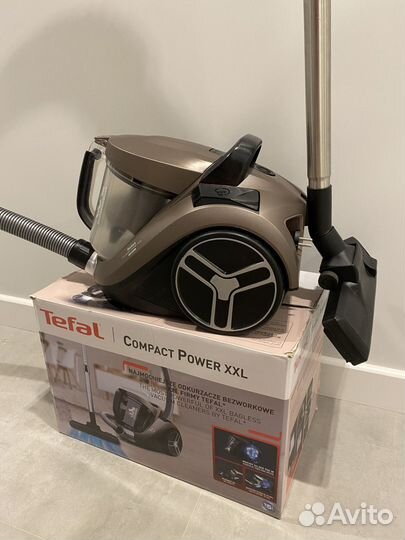 Пылесос с контейнером для пыли Tefal