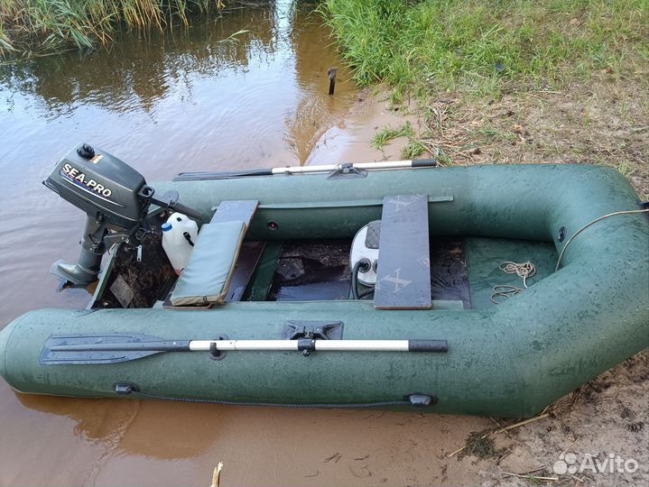 Лодка 280 с мотором 3лс