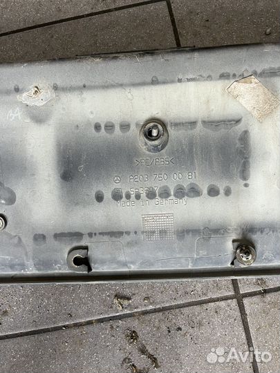 Бленда под номер Mercedes-Benz С- Класс w203