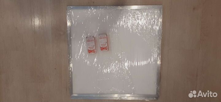 Светодиодный светильник армстронг