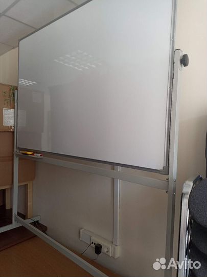 Доска магнитно-маркерная поворотная 100*150