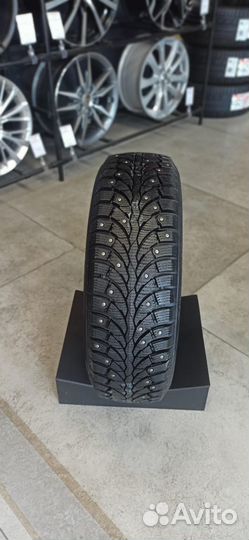 Formula Ice 215/65 R16