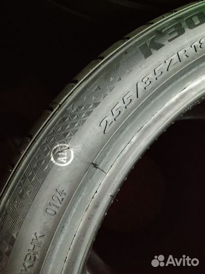 Kapsen Rassurer K3000 255/35 R18