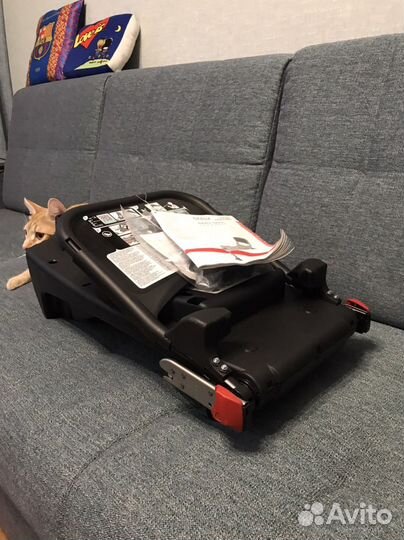 База baby-safe isofix base britax romer