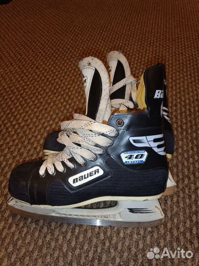Хоккейные коньки bauer