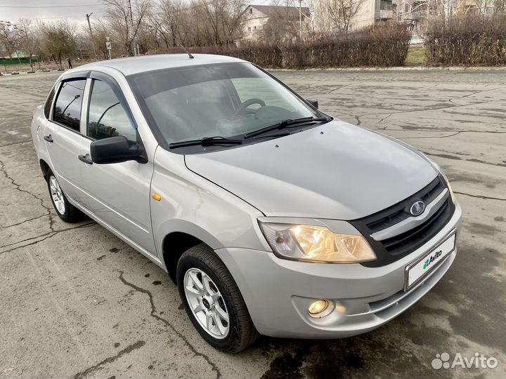 LADA Granta 1.6 AT, 2013, 131 450 км