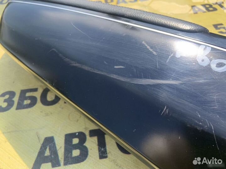 Накладка на заднюю левую дверь Kia Quoris