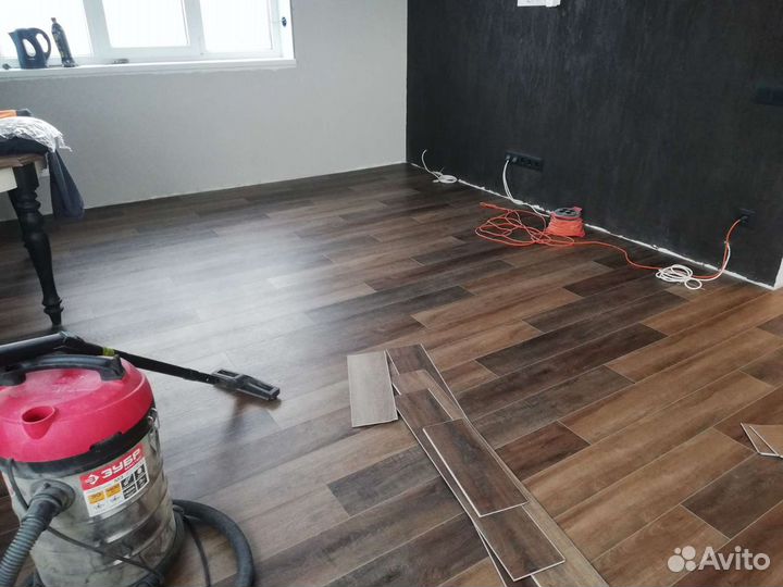 Укладка Кварцвинила. Монтаж плинтуса мдф