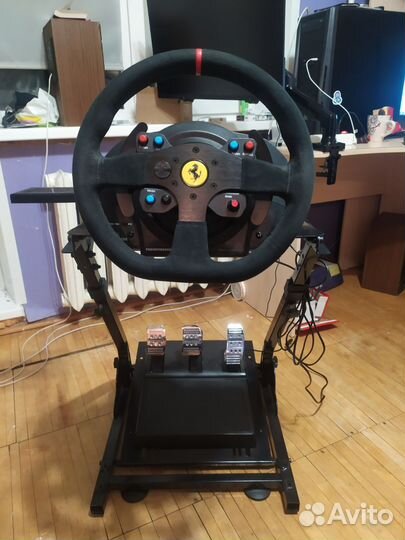 Игровой руль Thrustmaster t300 Комплект с педалями