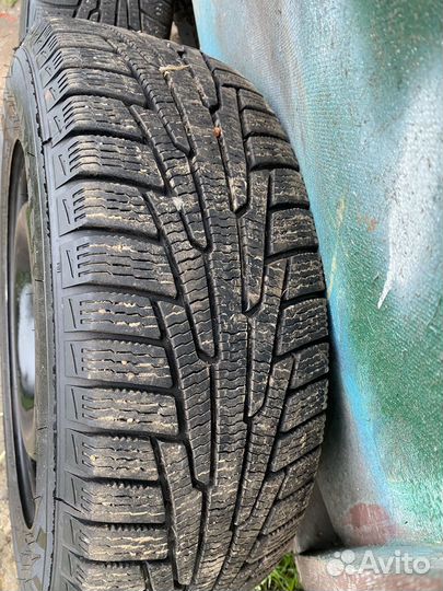 Диски с резиной r15 Renault Nokian nordman rs2