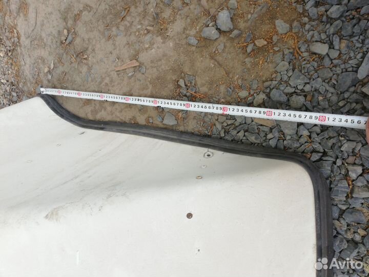 Обтекатель на Hino (спойлер)