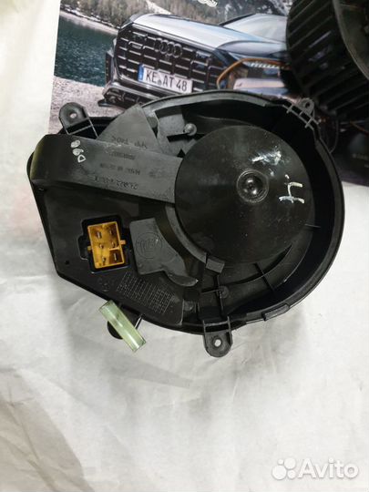 Моторчик печки Ауди А4 Б5 8D1820021