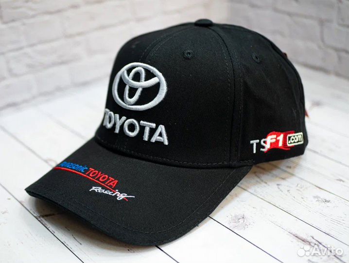 Бейсболка Toyota
