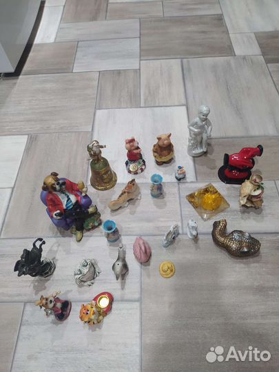 Статуэтки фигурки