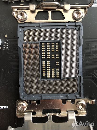 Материнская плата lga 1700