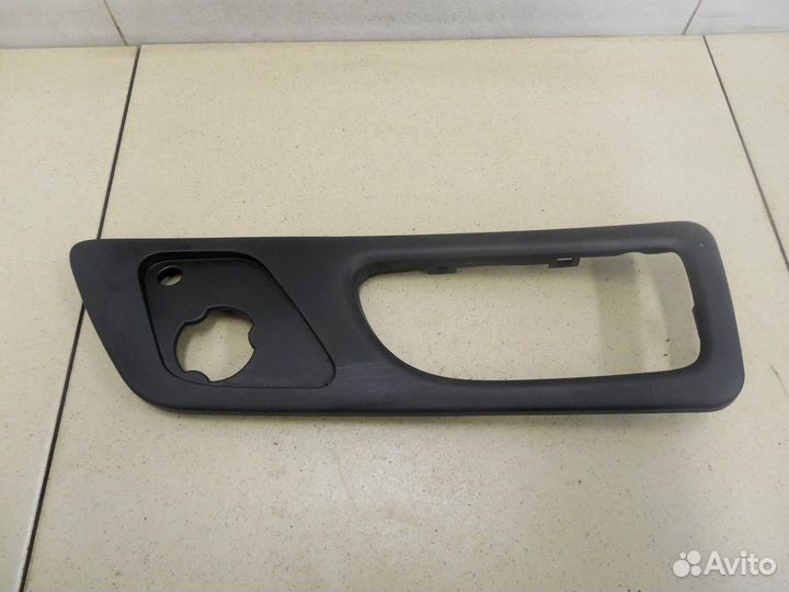 Накладка ручки внутренней FX (S50) 2003-2007