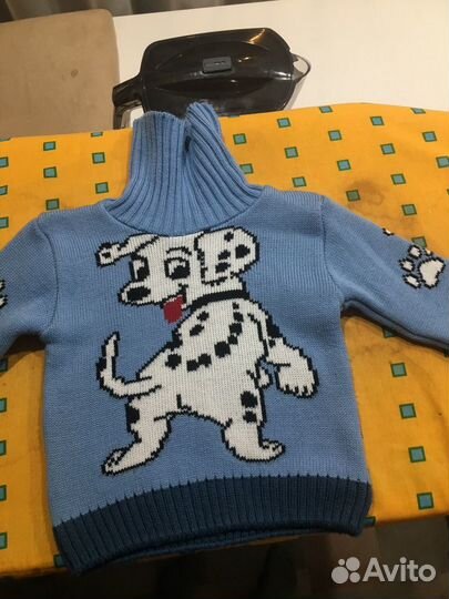 Продам детский свитер