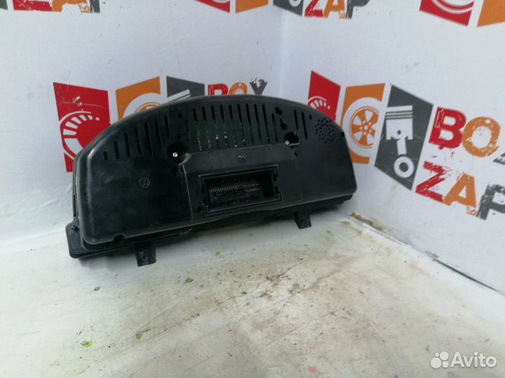 Панель приборов Volkswagen Passat B6 1.8 T 2008